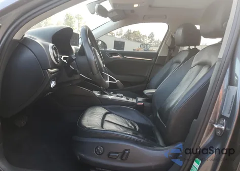 2015 Audi A3 Premium Plus z USA, uszkodzony, nr VIN WAUEFGFFXF1134524